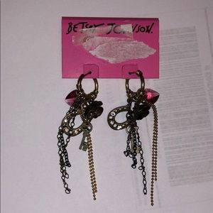 Betsey Johnson horseshoe multi charm earrings vintage